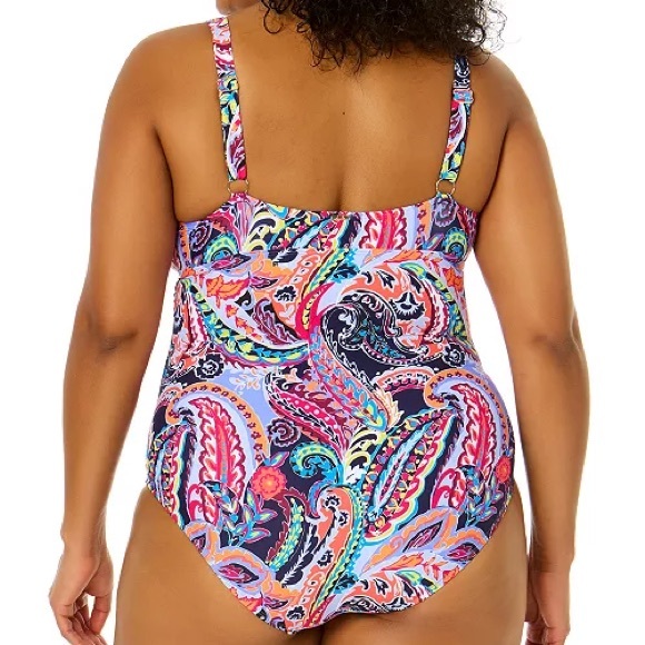 Plus Size Notched Scoop-Neck One-Piece Swimsuit - Picture 2 of 7